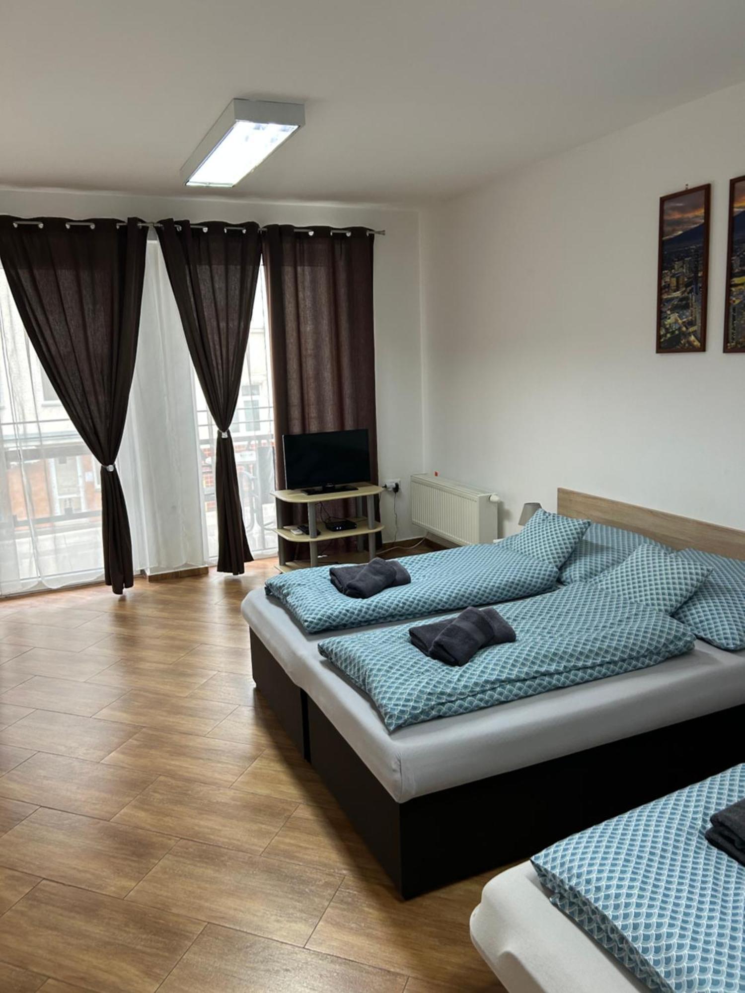 Konde Apartments B ดูนาจสก้า สเตรด้า ภายนอก รูปภาพ